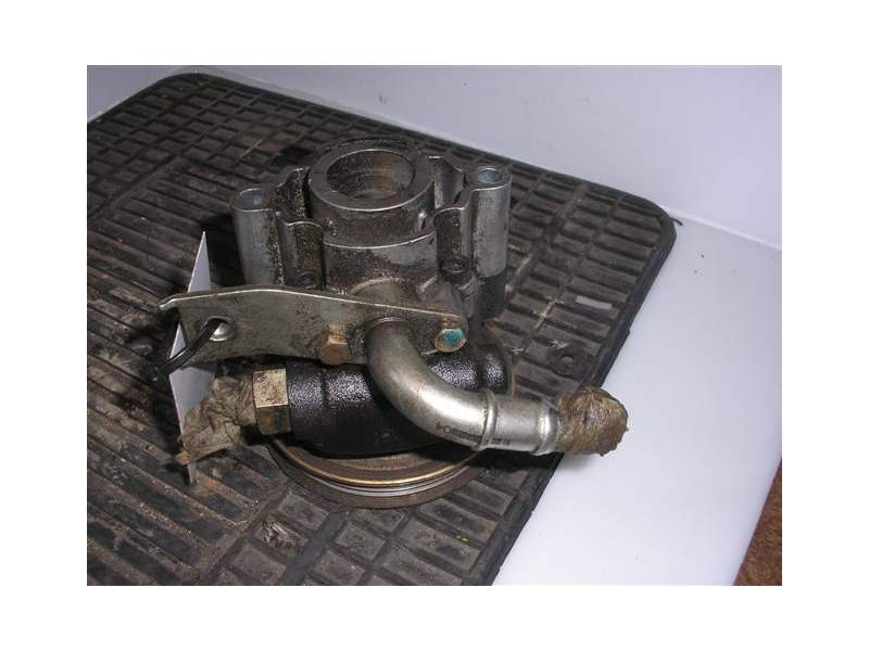 Recambio de bomba direccion para rover 214 1.4--g-14k4f referencia OEM IAM 100690  
