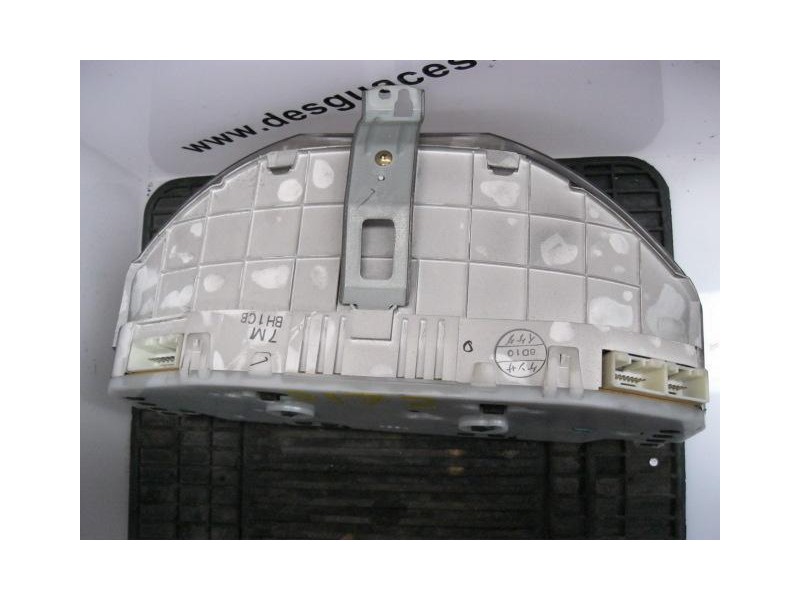 Recambio de cuadro instrumentos : mazda 323 : 1.5 g 16v/25 (egi dohc)(88,4cv) 5p [1998] para mazda 323 1.5 g 16v/25 (egi dohc) r