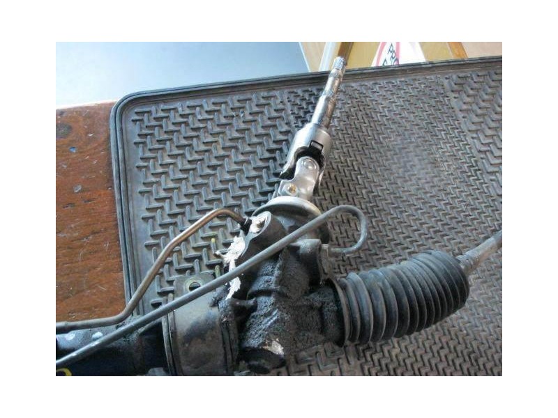 Recambio de direccion asistida : mazda 323 : 1.5 g 16v/25 (egi dohc)(88,4cv) 5p [1998] para mazda 323 1.5 g 16v/25 (egi dohc) re