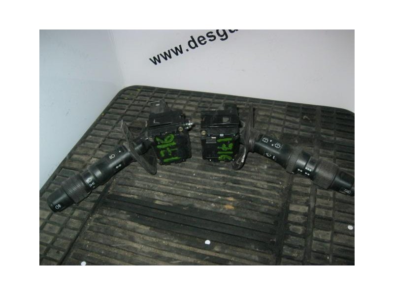 Recambio de mando luces y limpias : alfa romeo 145 : 1.4 g ar33501gasolina(89,76cv) 3p [1995] para alfa romeo 145 1.4 g ar33501g