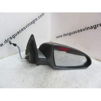 RETROVISOR DERECHO ELECTRICO 