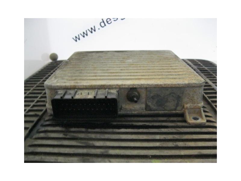 Recambio de centralita : rover 820 : 2.0 g -20t4h (136cv) 4p [1994] para rover  820 2.0 g -20t4h referencia OEM IAM MKC101900028