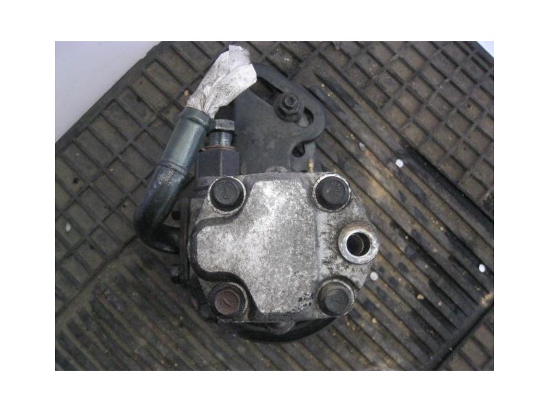 Recambio de bomba dirección : kia rio : 1.5 g /a5d (96,69cv) 5p [2002] para kia rio 1.5 g /a5d referencia OEM IAM SINREFERENCIA 