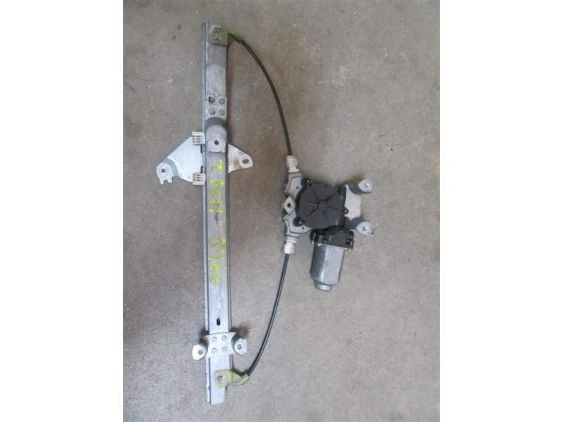 Recambio de elevalunas trasero derecho para nissan primera 2.2 td referencia OEM IAM   