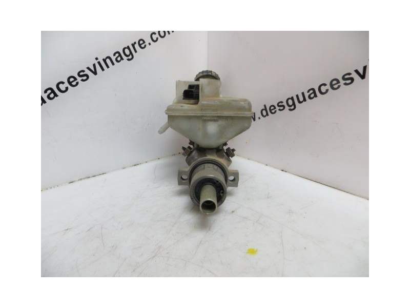 Recambio de bomba de freno para ford transit 2.0 td 85 cv --f3fa-- referencia OEM IAM   