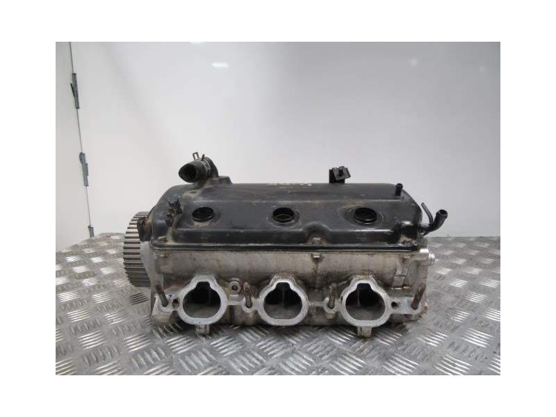 Recambio de culata gasolina para mitsubishi montero 3.0 g -2972 referencia OEM IAM MD307677  