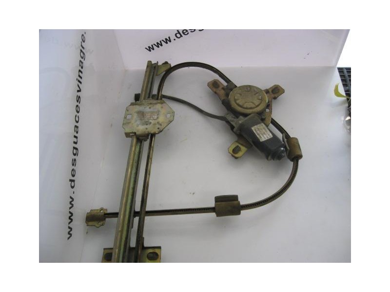 Recambio de elevalunas del-izdo : ssangyong actyon : 2.5 d/xd3p (68cv) 5p [1994] para ssangyong actyon 2.5 d/xd3p  5p referencia