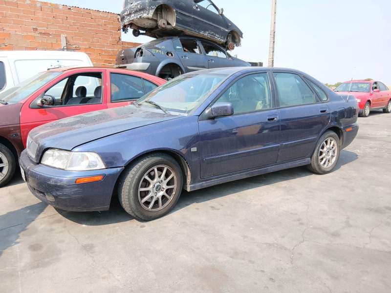 VOLVO S40 I (644)
