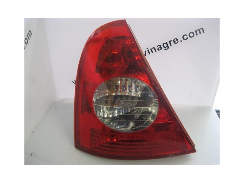 Recambio de piloto trasero izq. : renault clio : 1.5 td/k9k b702 dci (81,6cv) [2002] para renault clio 1.5 td/k9k b702 dci refer