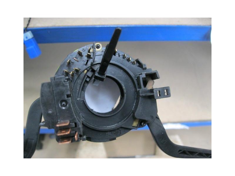 Recambio de mando luces y limpias : pegaso (camion) : 2.4 d ekvs c6 75 28 (73,168cv) 5p [1991] para pegaso (camion) 2.4 d ekvs c