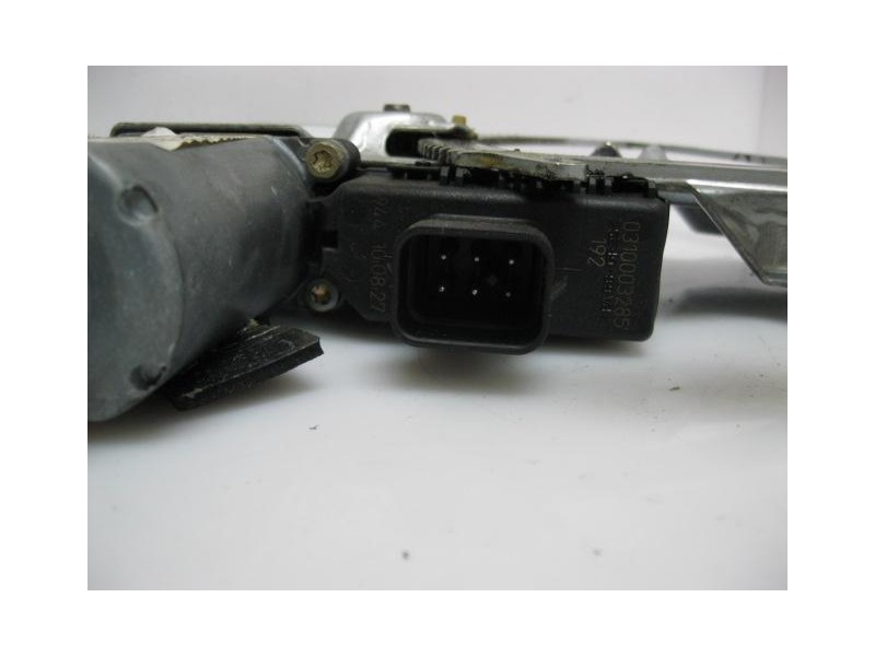 Recambio de elevalunas del-izdo : opel astra : 1.8 g -z18xe (125,12cv) 5p [2002] para opel astra 1.8 g -z18xe referencia OEM IAM