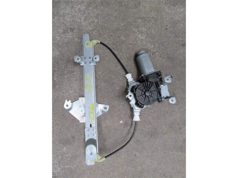 Recambio de elevalunas trasero izquierdo para nissan qashqai i (j10, nj10) 1.5 dci referencia OEM IAM 82701JD400  
