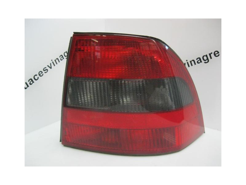 Recambio de piloto trasero dch. : opel vectra : 2.0 g -x20xev (136cv) 4p [1996] para opel vectra 2.0 g -x20xev referencia OEM IA