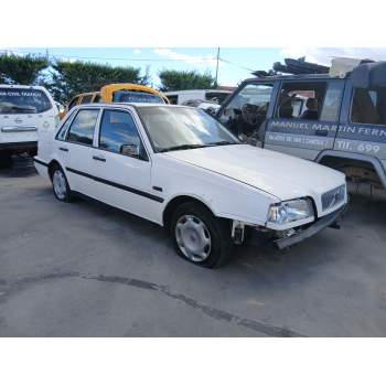VOLVO 460 (464)