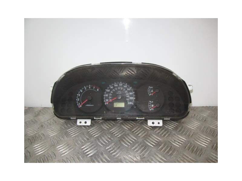 Recambio de cuadro instrumentos para kia sephia 1.6 g referencia OEM IAM BNC 0K2NC5543XA  