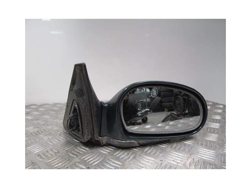 Recambio de retrovisor derecho para kia sephia 1.6 g referencia OEM IAM 0K25C69120XX  