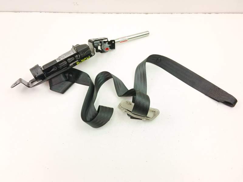 Recambio de cinturon seguridad delantero derecho para volvo c30 (533) 2.0 flexfuel referencia OEM IAM 31320501  
