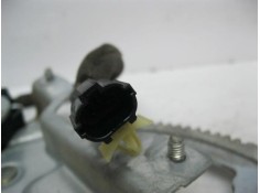 Recambio de elevalunas elec. tra. izq. : kia rio : 1.3 g /a3d (81,6cv) 5p [2004] para kia rio 1.3 g /a3d   5p referencia OEM IAM 2