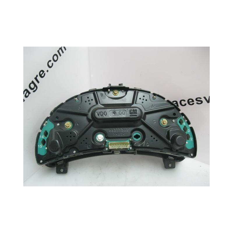 Recambio de cuadro instrumentos : opel corsa : 1.0 g - z10xe 3p [2001] para opel corsa 1.0 g - z10xe referencia OEM IAM 09166814