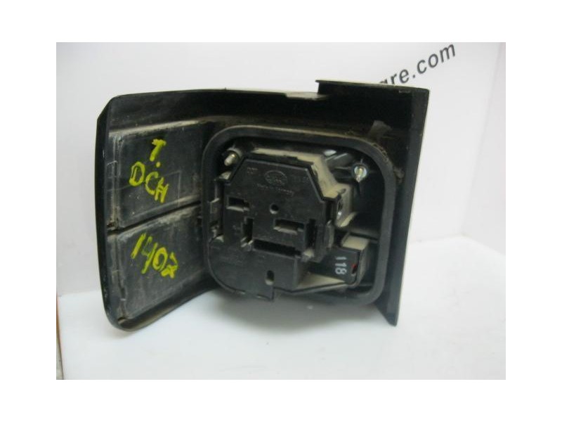 Recambio de piloto trasero dch. : volkswagen passat : 1.8 g-pb (110,16cv) 4p [1990] para volkswagen passat 1.8 g-pb  4p referenc