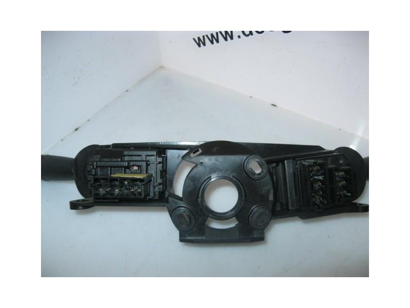 Recambio de mando luces y limpias : peugeot 605 : 2.0 g /r6a-xu10j2 (127,84cv) 4p [1991] para peugeot 605 2.0 g /r6a-xu10j2 refe