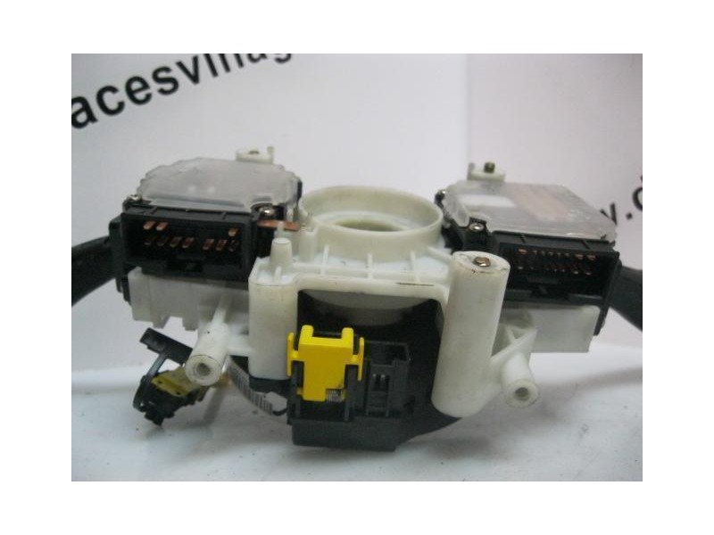 Recambio de mando luces y limpias : hyundai accent : 1.3 g 4ea (86,09cv) 5p [2006] para hyundai accent 1.3 g 4ea referencia OEM 