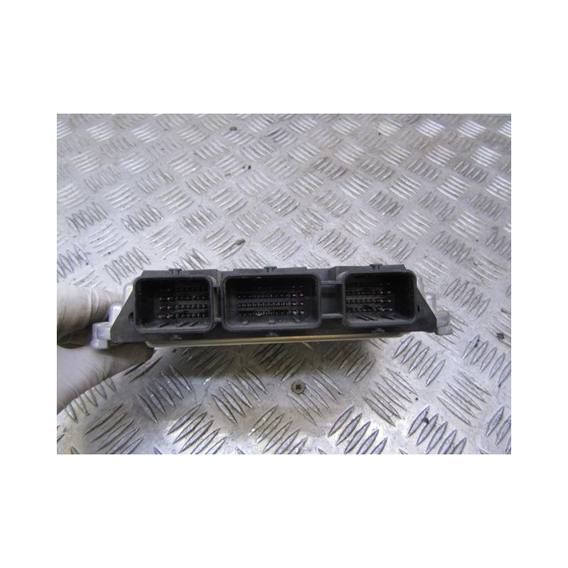 Recambio de centralita : renault scenic : 1.9 dci/f9q e804 (130,56cv) 5p [2006] para renault scenic 1.9 dci/f9q e804 referencia 