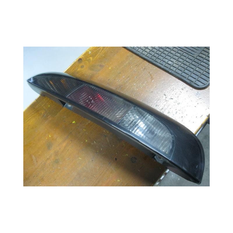 Recambio de piloto trasero dch. : opel corsa : 1.3 td -z13dt (69,36cv) [2006] para opel corsa 1.3 td -z13dt referencia OEM IAM A