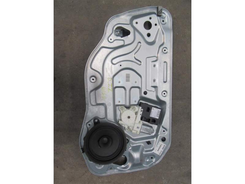 Recambio de elevalunas delantero izquierdo para volvo s40 1.6 td referencia OEM IAM 30773901AA  