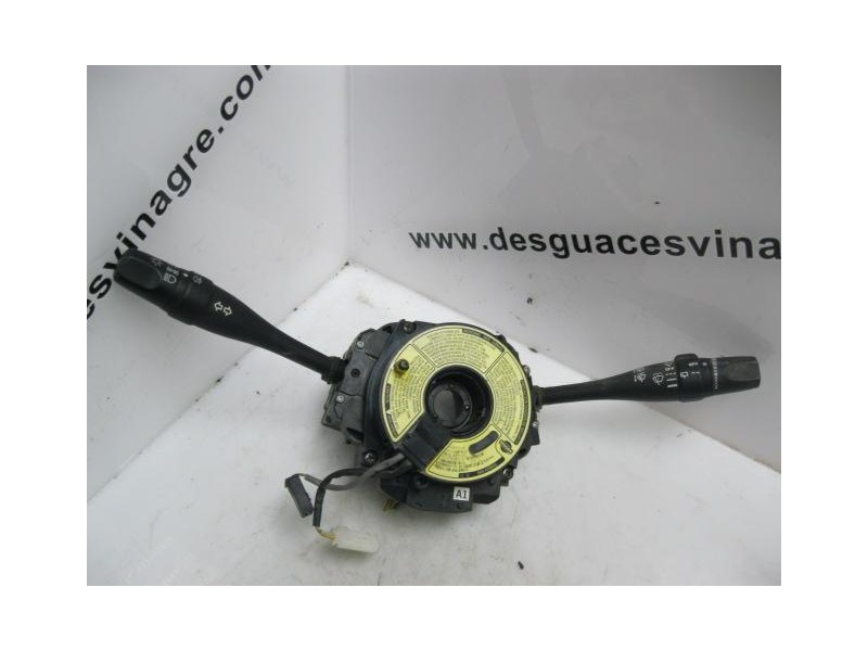 Recambio de mando luces y limpias : nissan primera : 2.0 td (d-cd20) (89,76cv) 5p [2000] para nissan primera 2.0 td (d-cd20) ref