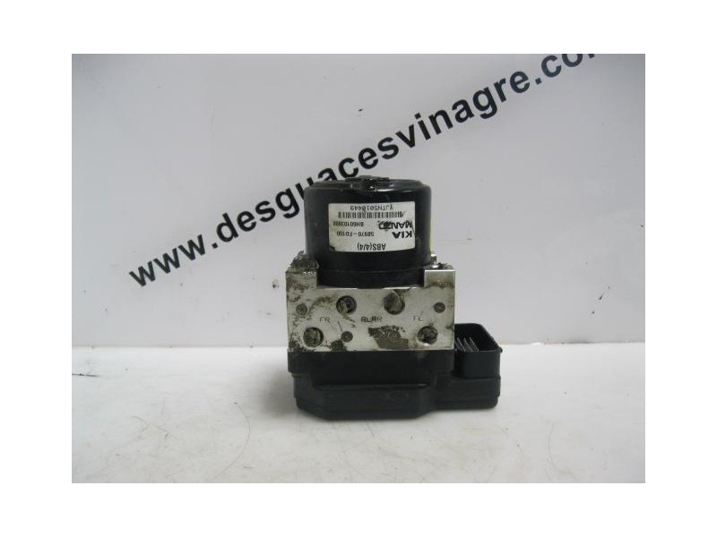 Recambio de abs : kia rio : 1.3 g /a3d (81,6cv) 5p [2004] para kia rio 1.3 g /a3d   5p referencia OEM IAM 95610-FD330  