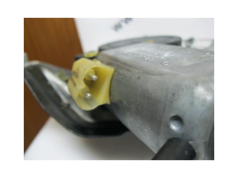 Recambio de elevalunas elec. del. dch. : bmw 730 : 3.0 g /30-6k-a (184,96cv) 5p [1992] para bmw  730 3.0 g /30-6k-a referencia O