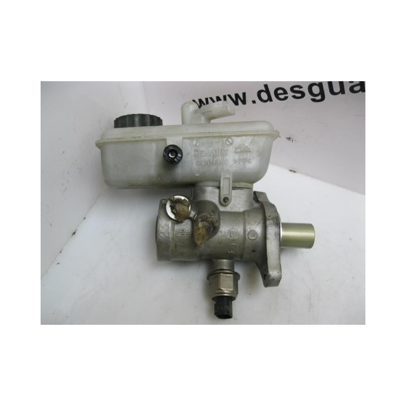 Recambio de bomba de freno : renault laguna : 1.6 g 16v /k4m d7 (107 cv) 5p [2001] para renault laguna 1.6 g 16v /k4m d7 (107 cv