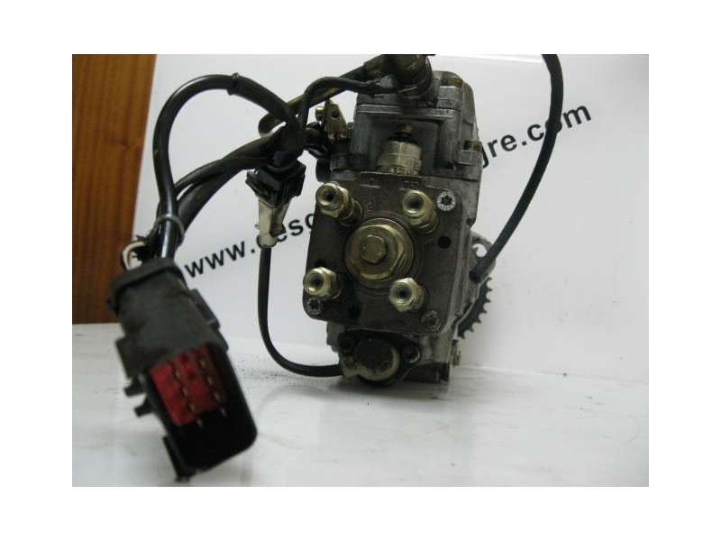 Recambio de bomba inyec. diesel : chrysler voyager : 2.5 td /moo (115,6cv) 5p [1998] para chrysler voyager 2.5 td /moo  5p refer