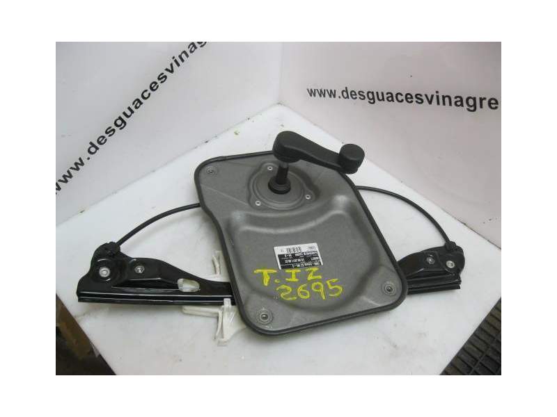 Recambio de elevalunas trasero izquierdo para skoda fabia 1.6 td-cay referencia OEM IAM MANUAL  
