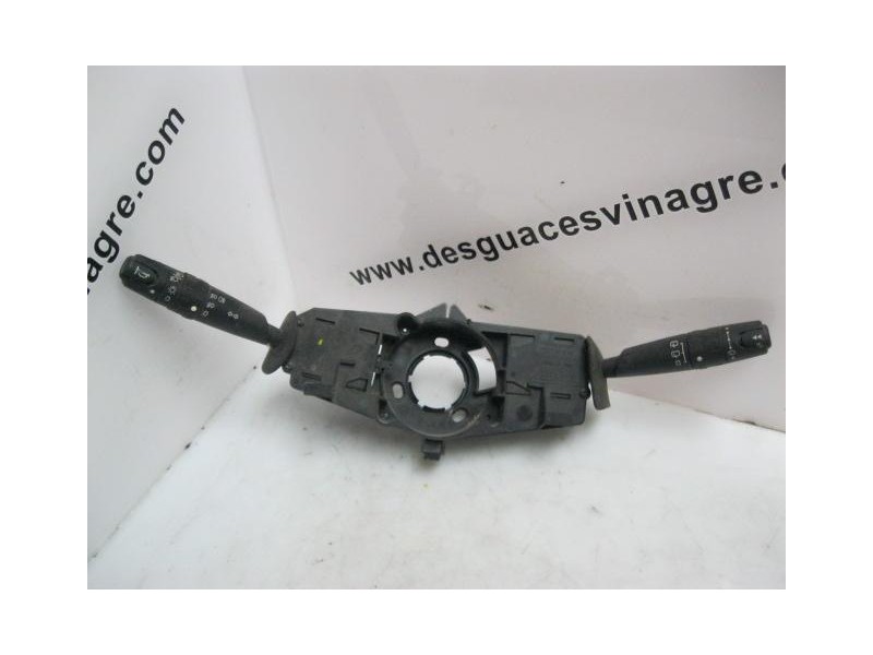 Recambio de mando luces y limpias : citroen xsara : picasso 2.0 hdi d-rhy (89,76cv)5p [2001] para citroen xsara picasso 2.0 hdi 