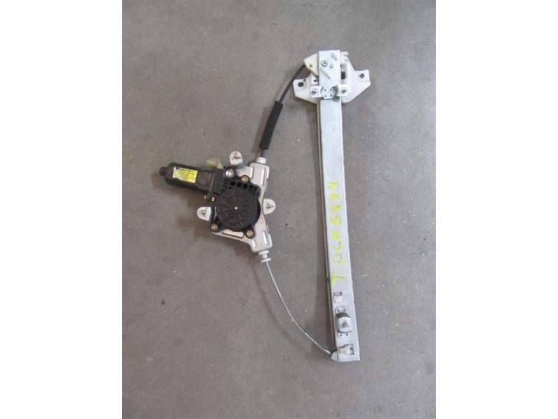 Recambio de elevalunas trasero derecho para hyundai accent 1.5 td referencia OEM IAM 8340425010  