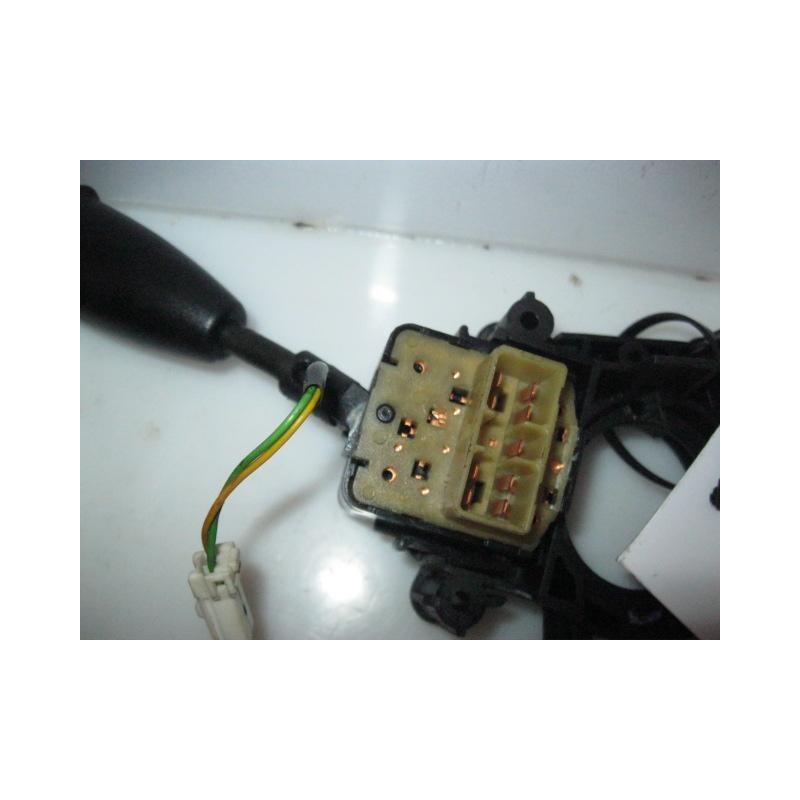 Recambio de mando luces y limpias : daewoo lanos : 1.5 g -a15sms (85,68cv) 3p [1998] para daewoo lanos 1.5 g -a15sms referencia 