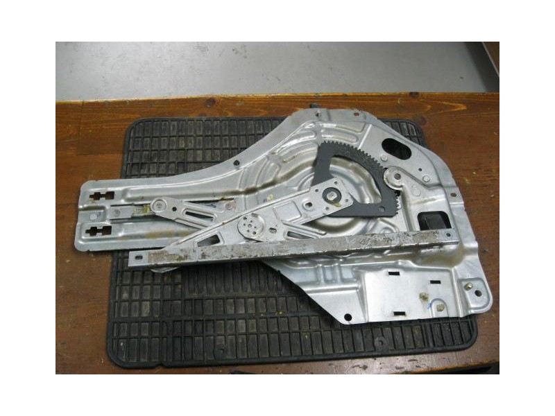 Recambio de elevalunas elec. tra. izq. : hyundai tucson : 2.0 td -4ea (112,2cv) [2005] para hyundai tucson 2.0 td -4ea referenci