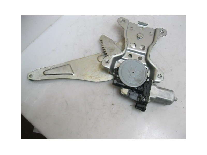Recambio de elevalunas elec. tra. izq. : suzuki sx4 : 1.9 /d19aa (119,68cv) 5p [2008] para suzuki sx4 1.9 /d19aa referencia OEM 