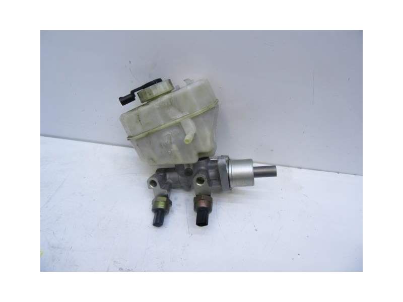 Recambio de bomba de freno para bmw 3 (e46) 320 d referencia OEM IAM 34336785666  