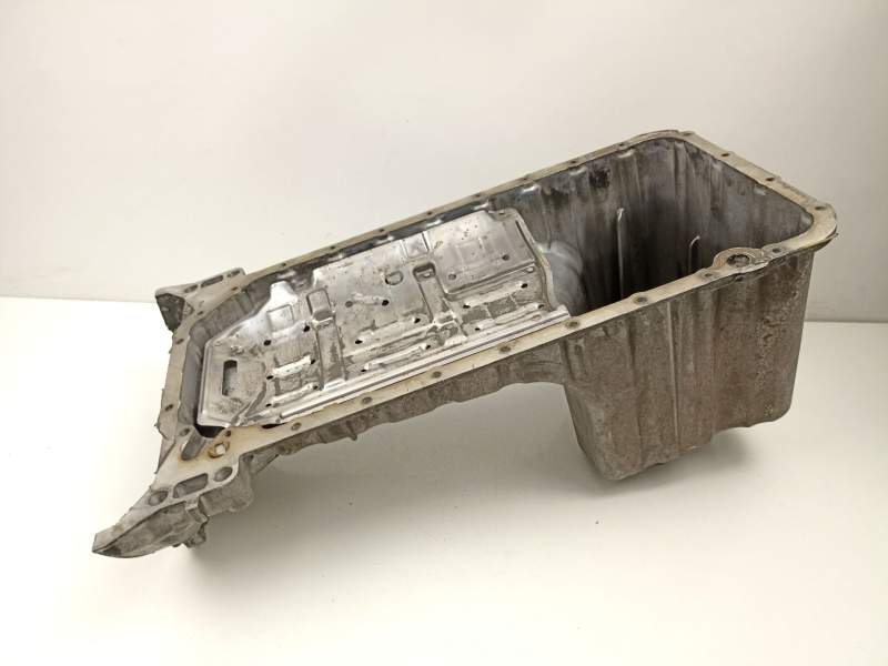 Recambio de carter aceite para ssangyong kyron 2.0 xdi referencia OEM IAM 6640101013  