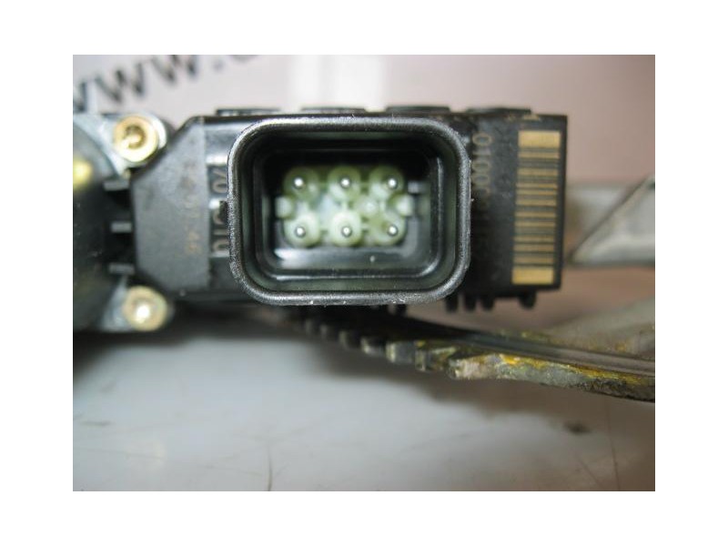 Recambio de elevalunas elec. del. dch. : opel astra : 1.6 g -x16xel (100,64cv) 4p [1999] para opel astra 1.6 g -x16xel referenci