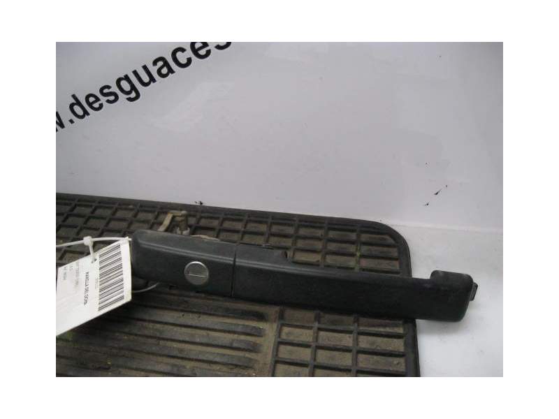 Recambio de manilla delantera derecha para seat toledo 1.8 g referencia OEM IAM NEGRA  