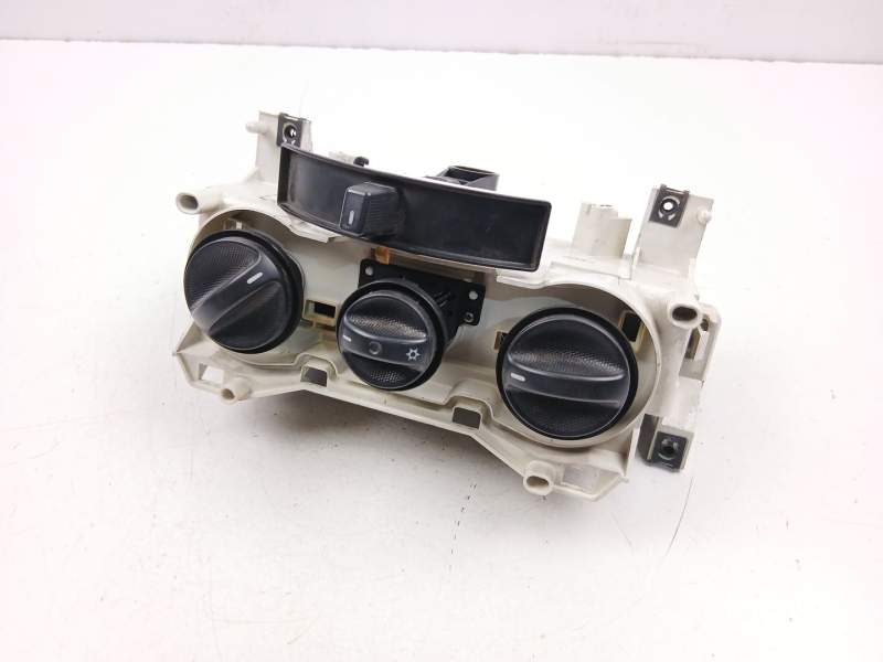 Recambio de mandos calefaccion aire para fiat punto (188_) 1.3 jtd 16v referencia OEM IAM 71735483  