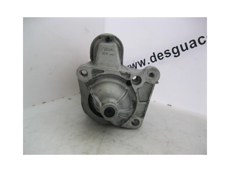 Recambio de motor arranque : renault scenic : 1.9 dci f9q d612 5p [2006] para renault scenic 1.9 dci f9q d612 referencia OEM IAM