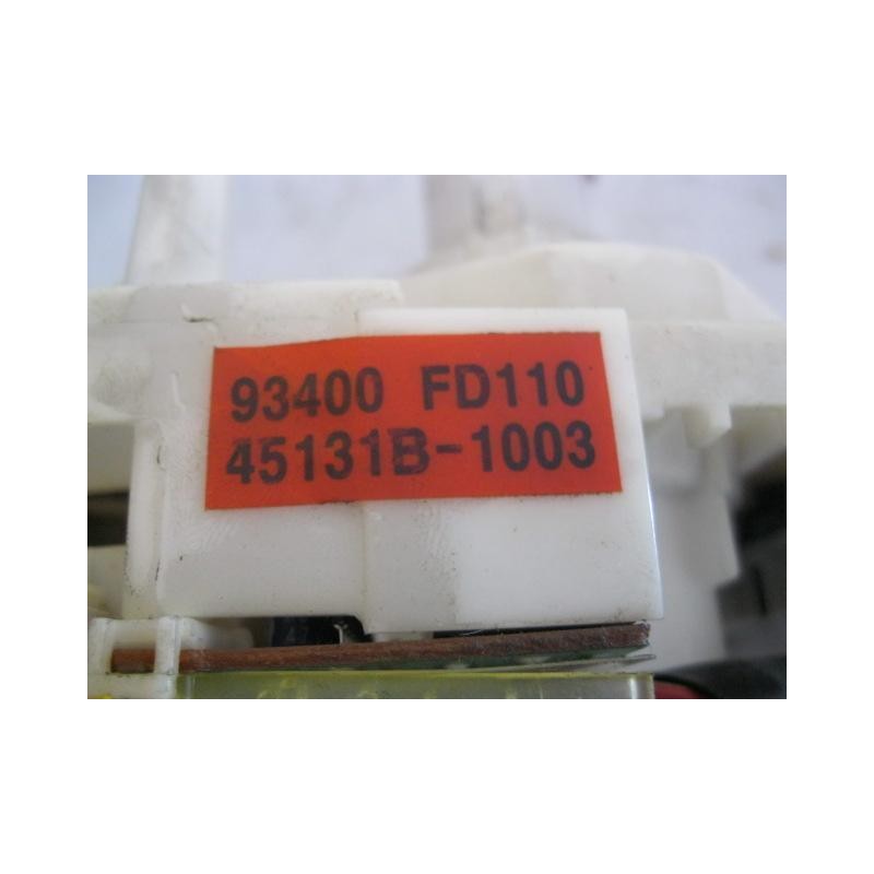 Recambio de mando luces y limpias : kia rio : 1.5 g /a5d (96,69cv) 5p [2002] para kia rio 1.5 g /a5d referencia OEM IAM 93400FD1