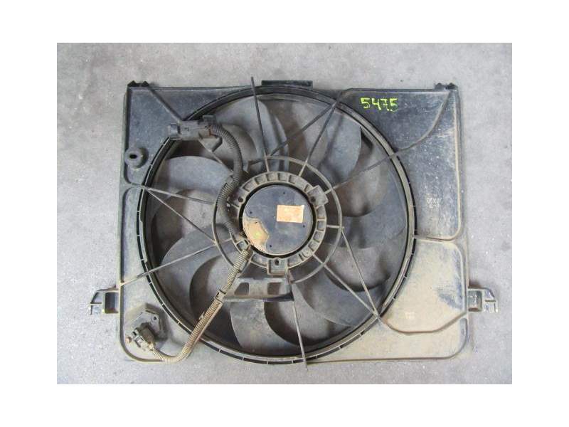 Recambio de electroventilador para kia carens iii monospace (un) 2.0 crdi 140 referencia OEM IAM 253501D400  