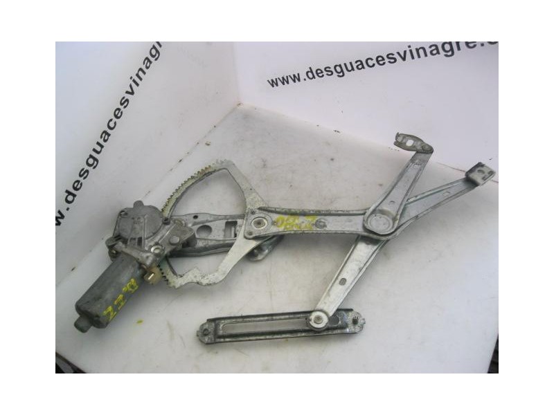 Recambio de elevalunas del-izdo : m. benz c 180 : 1.8 g -111 (122,4cv) 4p [1994] para m. benz c 180 1.8 g -111  4p referencia OE