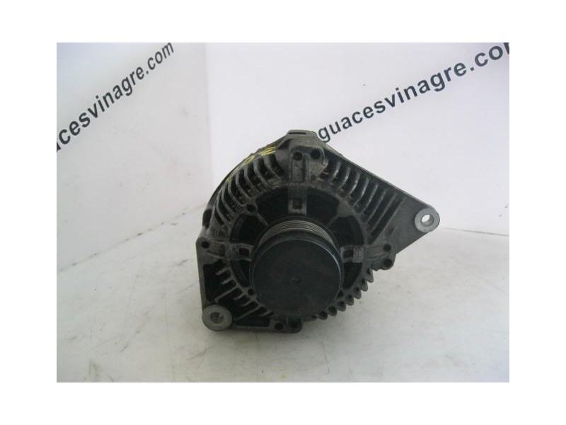 Recambio de alternador : renault laguna : 1.9 d/f9q f7 (97,92cv) 5p [1999] para renault laguna 1.9 d/f9q f7 referencia OEM IAM 7